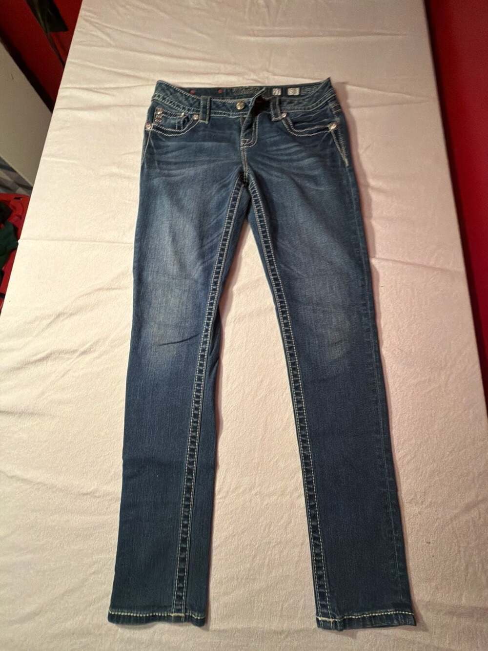 Miss Me Mid-Rise Skinny Jeans Women's Size 27 Embellished Flap Pockets Blue Deni